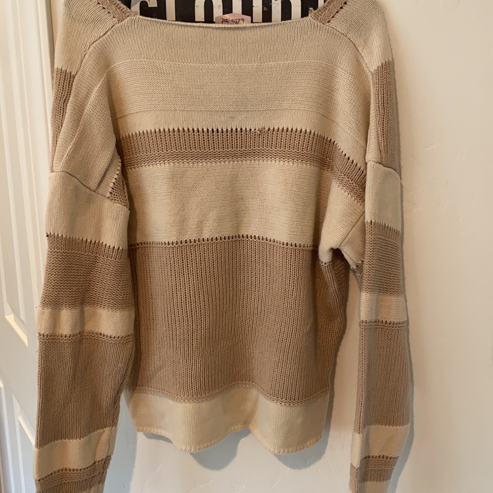 Sweater - Picture 2 of 2